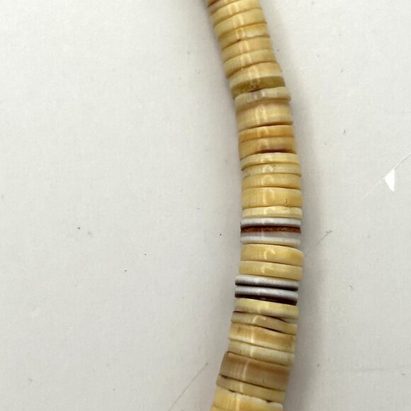 Vintage Shell Heishi Bead Necklace Carnelian Claw Pendant Tribal Boho 16 - Picture 5 of 14